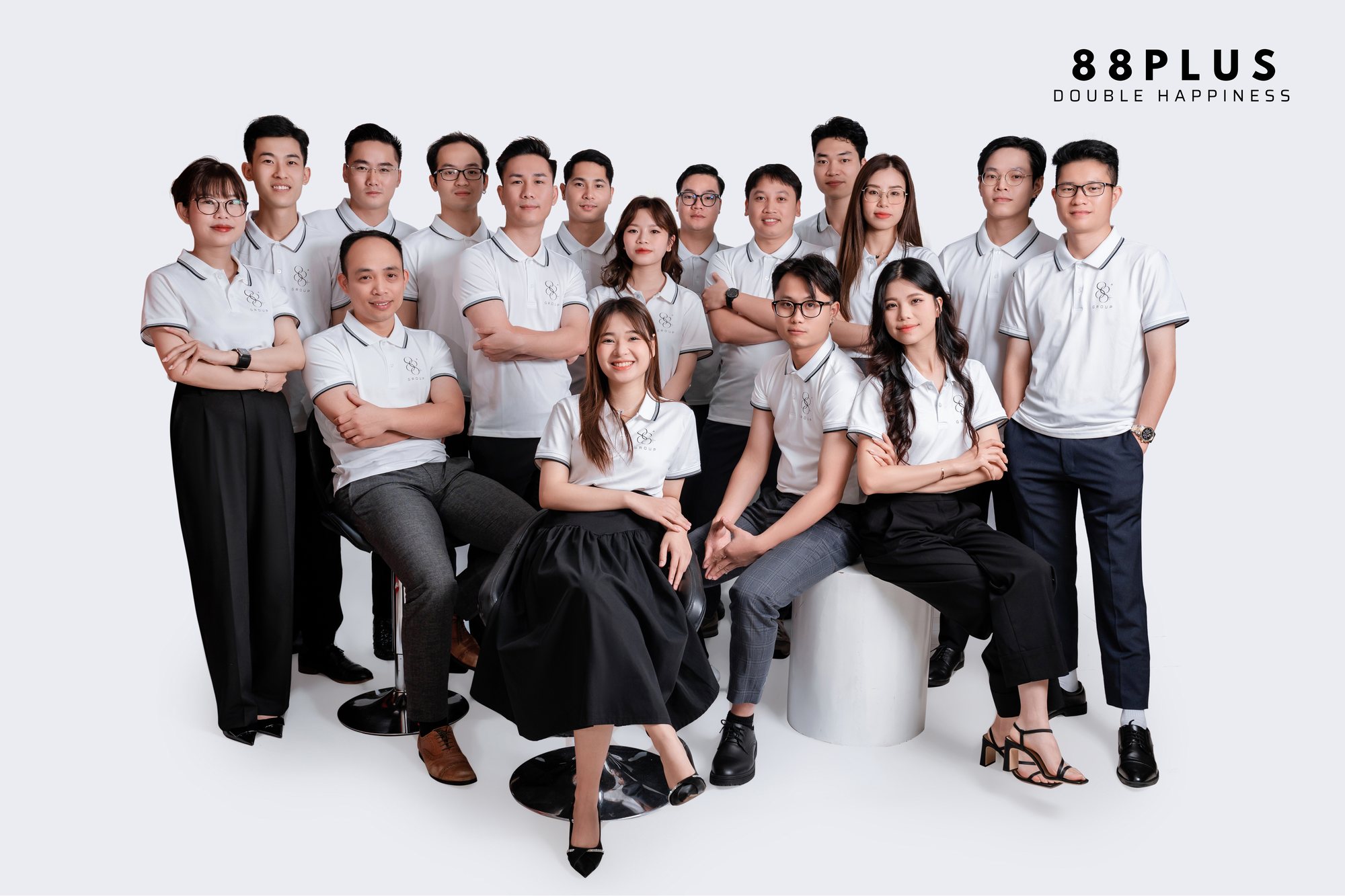 88+ GROUP チームメンバー（ユニフォーム）